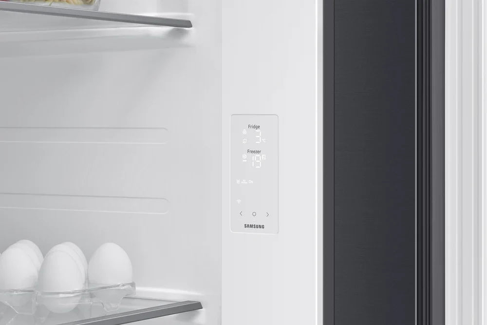 Samsung RS70F66KCFEU Bespoke AI Series 7 91cm Side by Side American Style Fridge Freezer in Black